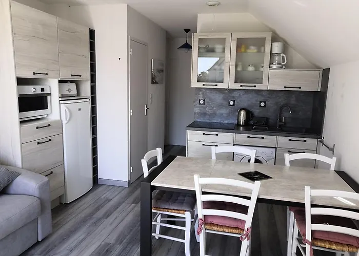 Apartamento Fonctionnel Et Chaleureux Proche